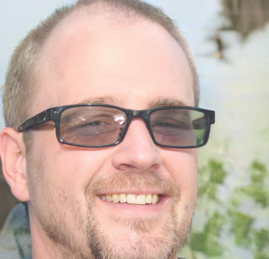 Marc Dubois, Directeur Stratégique chez bravonethiq